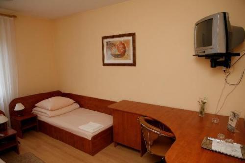 Hotel Mariage Włoszczowa Rom bilde