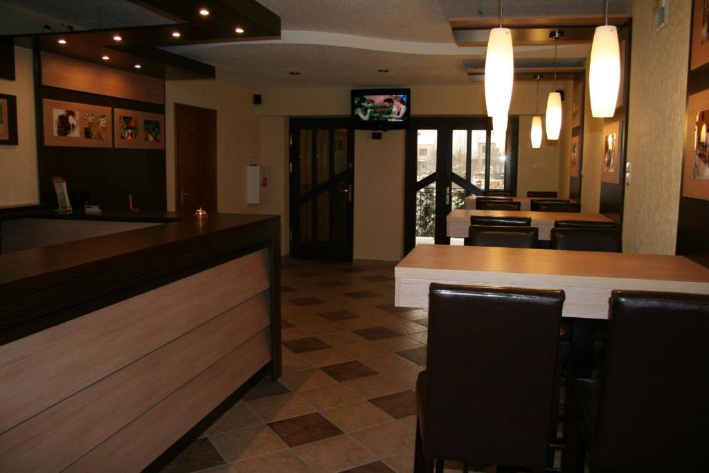 Hotel Mariage Włoszczowa Eksteriør bilde